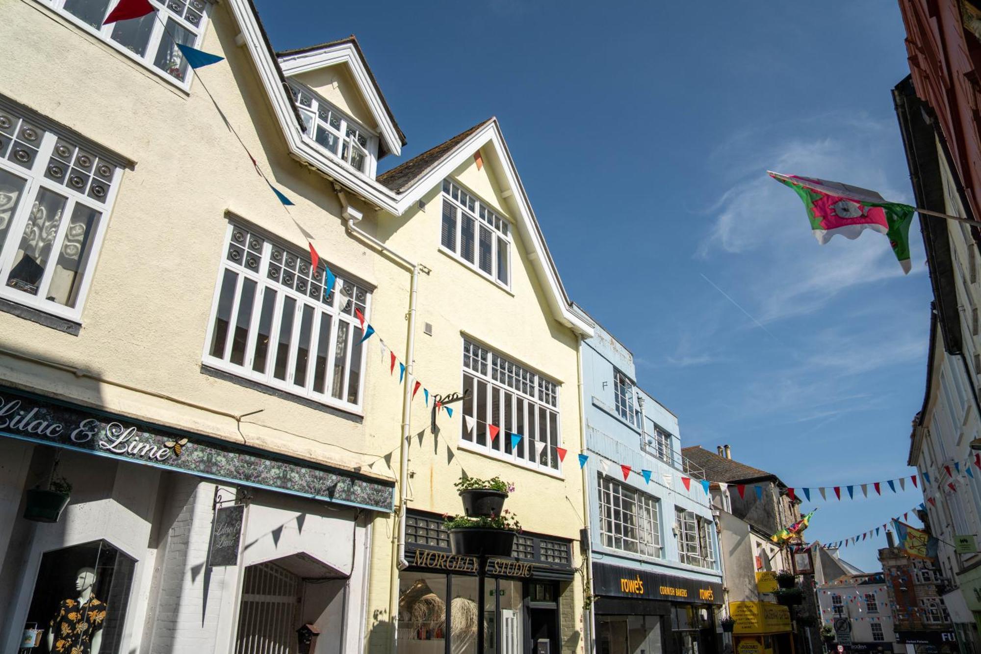 NEW Central Penzance one Bedroom Apartment Esterno foto