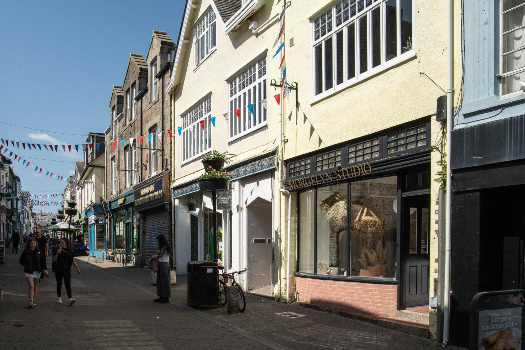 NEW Central Penzance one Bedroom Apartment Esterno foto